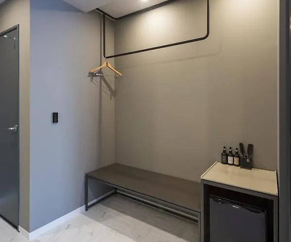 Brown-Dot Hotel Guseo Hotel 3*