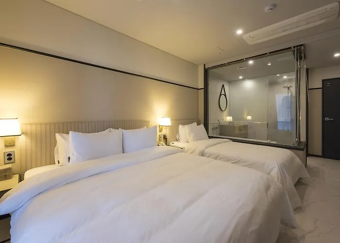 Brown-Dot Hotel Guseo Hotel Busan