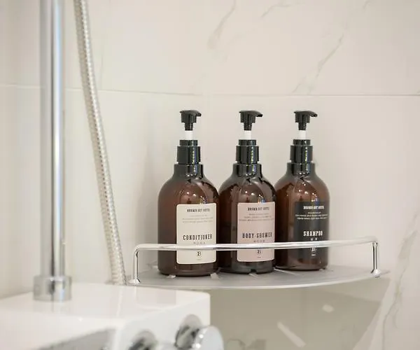 Brown-Dot Hotel Guseo Busan