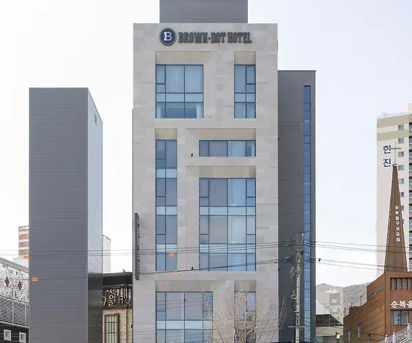 Hotel Brown-Dot Hotel Guseo